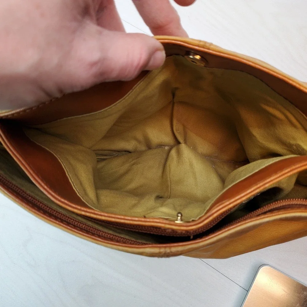 Vintage Genuine Leather‎ Shoulder Bag Tan Brown Crossbody Messenger Purse